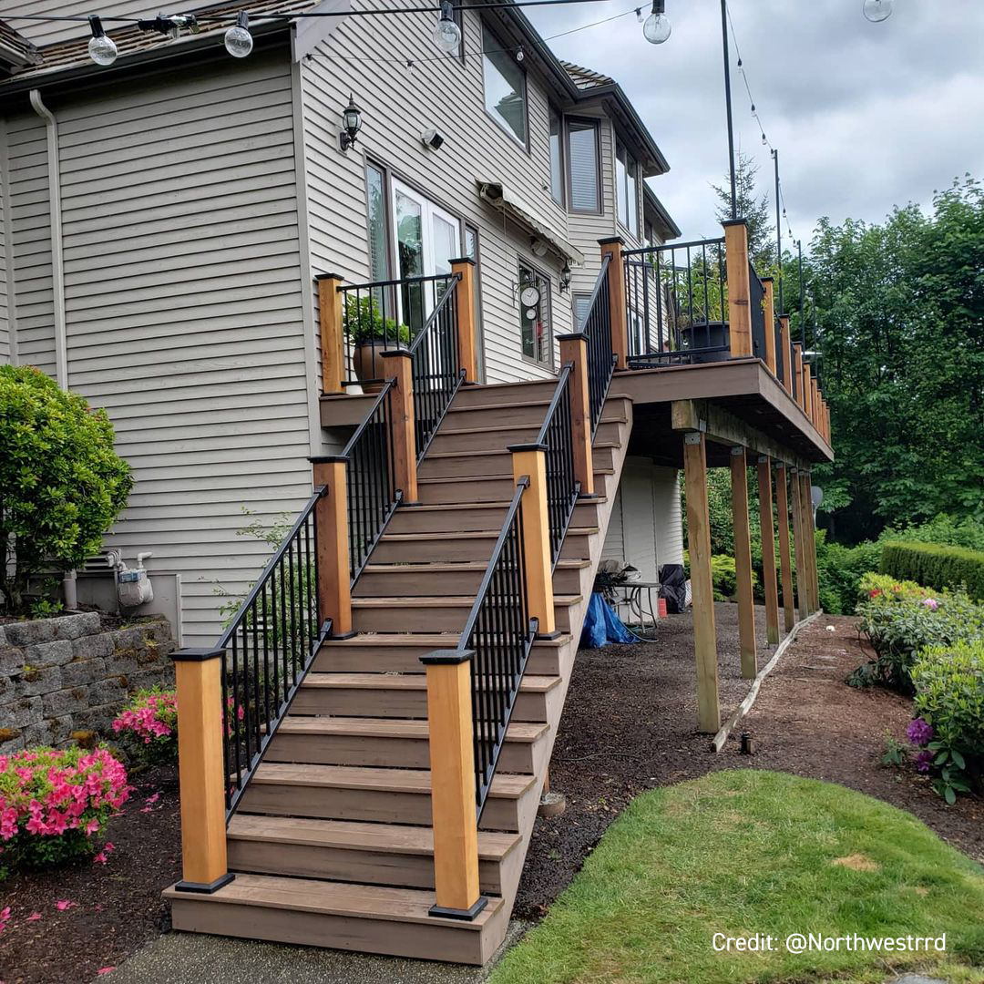 Aluminum stair and deck railing
